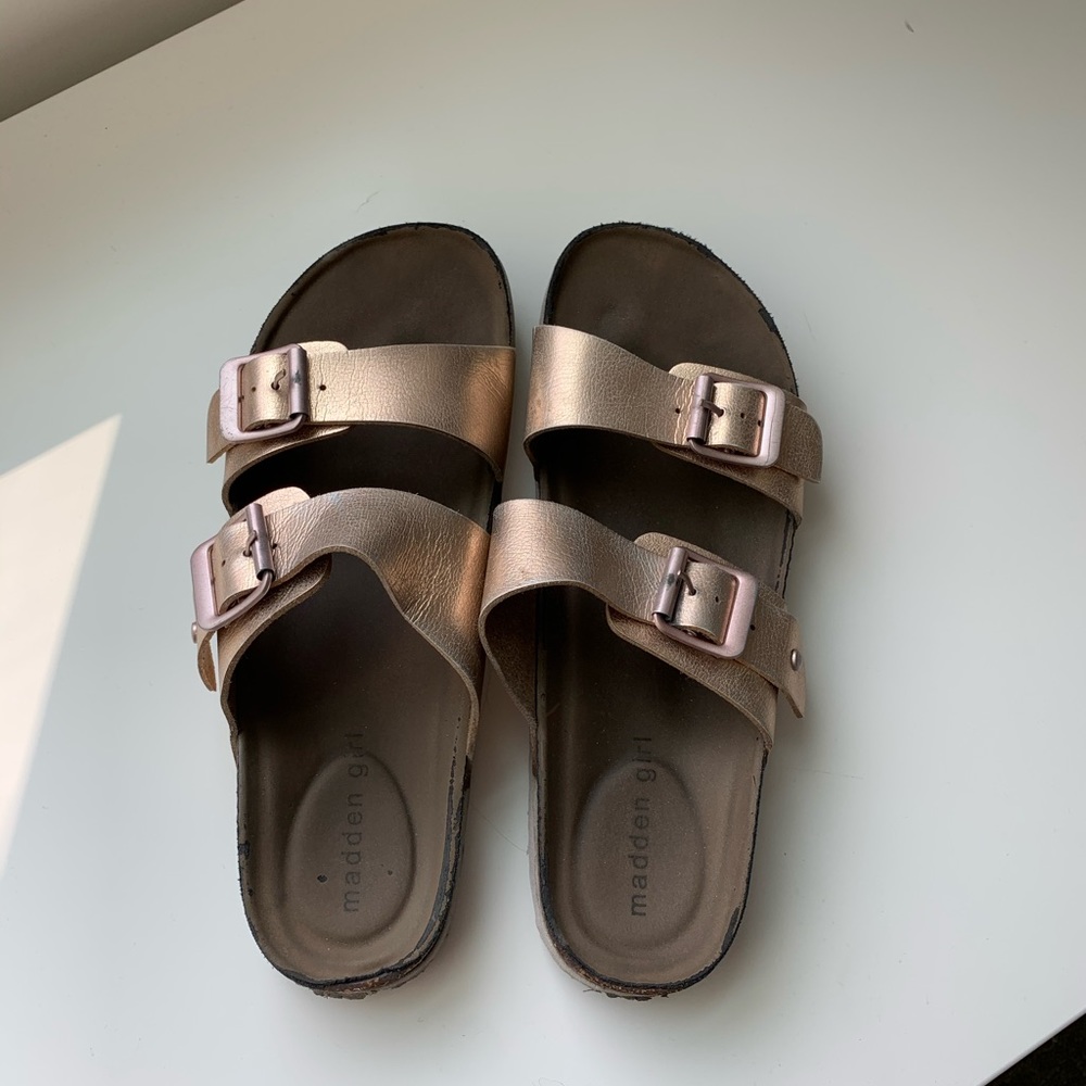 Gold Birkenstock’s